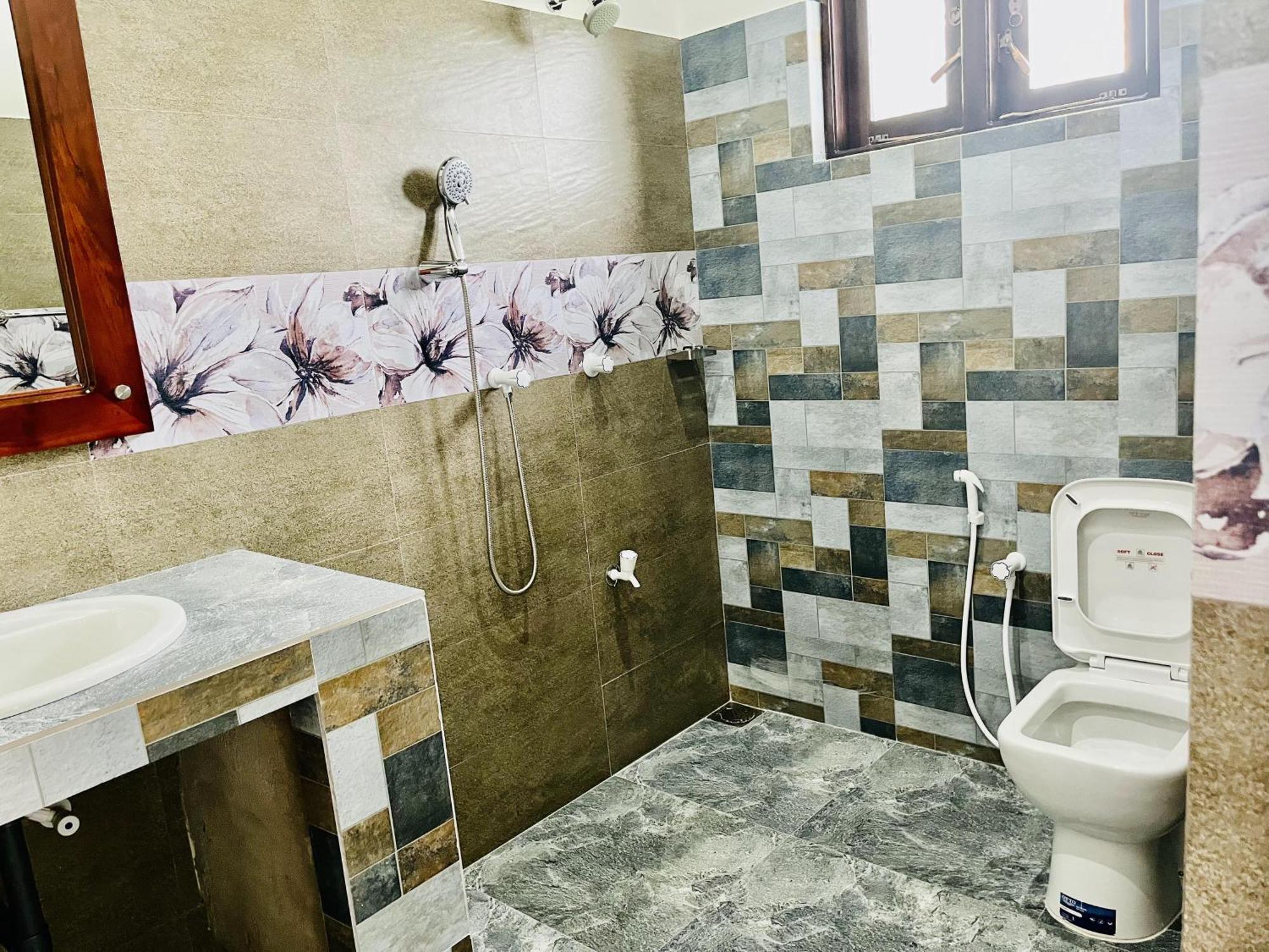 Aura Villa Polonnâruvâ Extérieur photo
