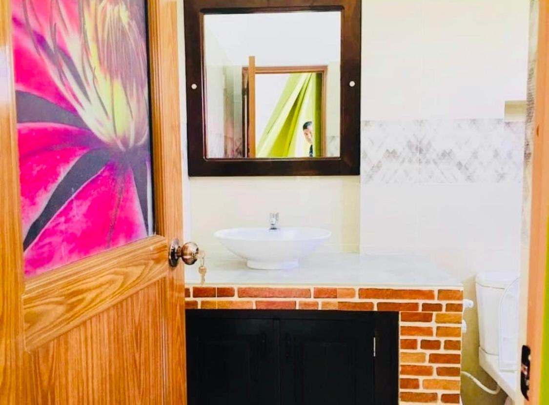 Aura Villa Polonnâruvâ Extérieur photo